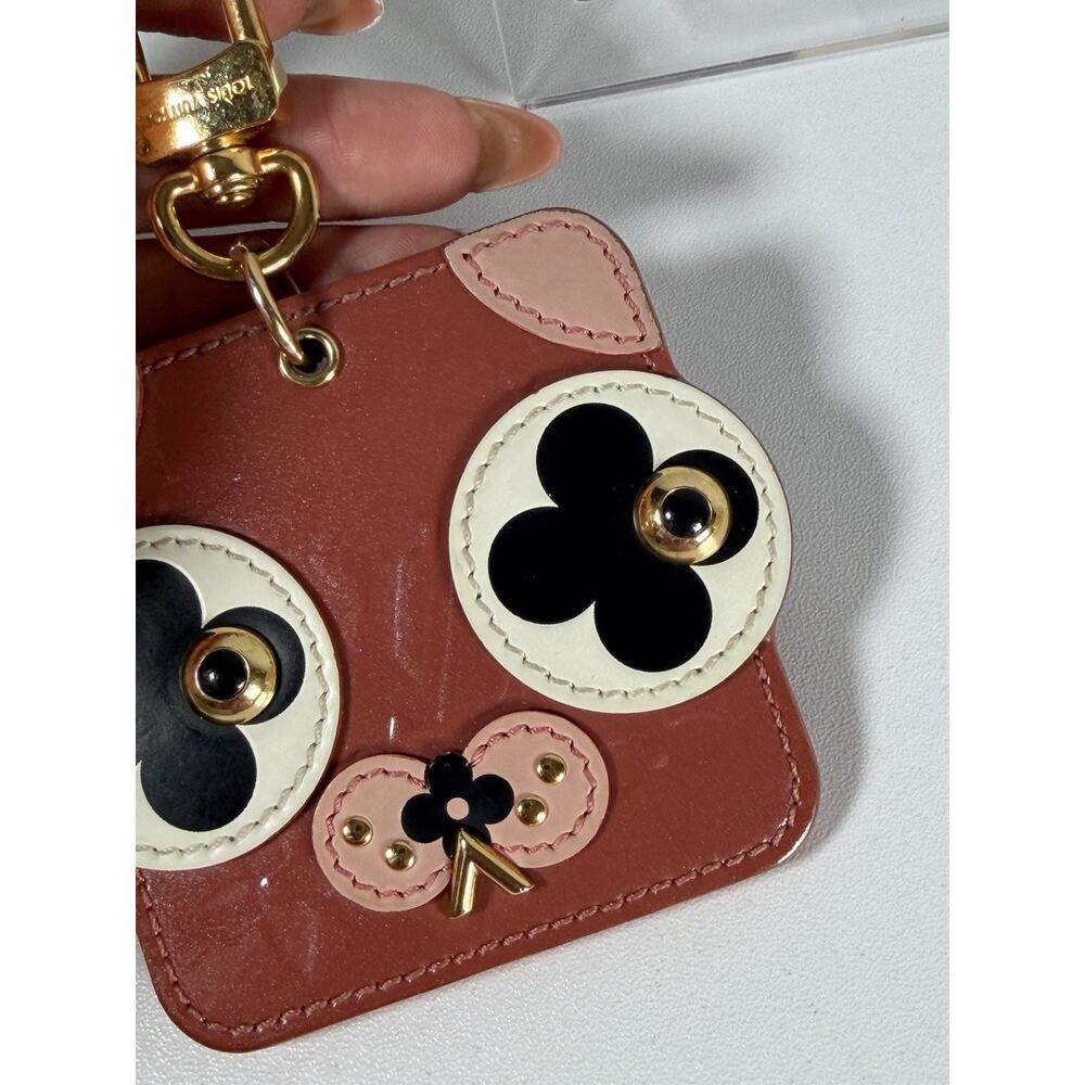 Louis Vuitton Vernis Dog Face Charm Rare Collectible key chain pink 0023 - Picture 5 of 8